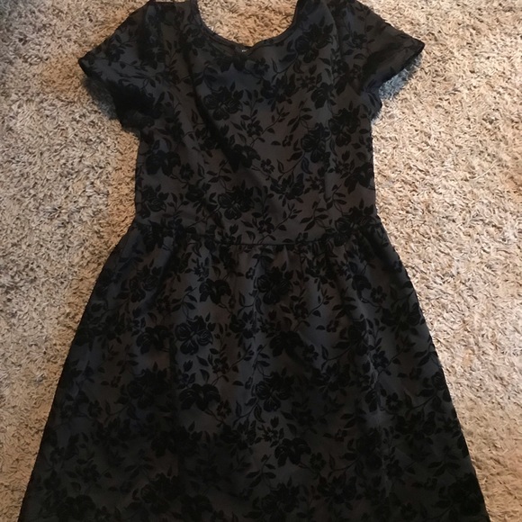 Black & Velvet Skater Skirt Dress - Picture 1 of 1